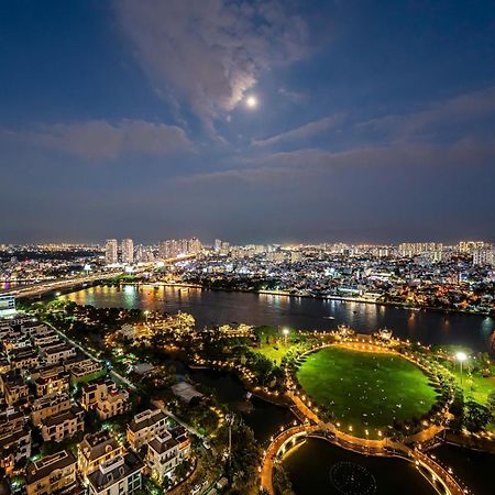 Luxury Apartment At Vinhomes Central Park 胡志明市 外观 照片