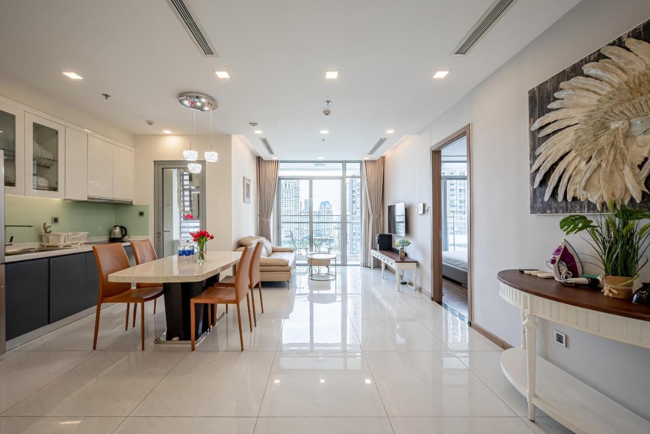 Luxury Apartment At Vinhomes Central Park 胡志明市 外观 照片