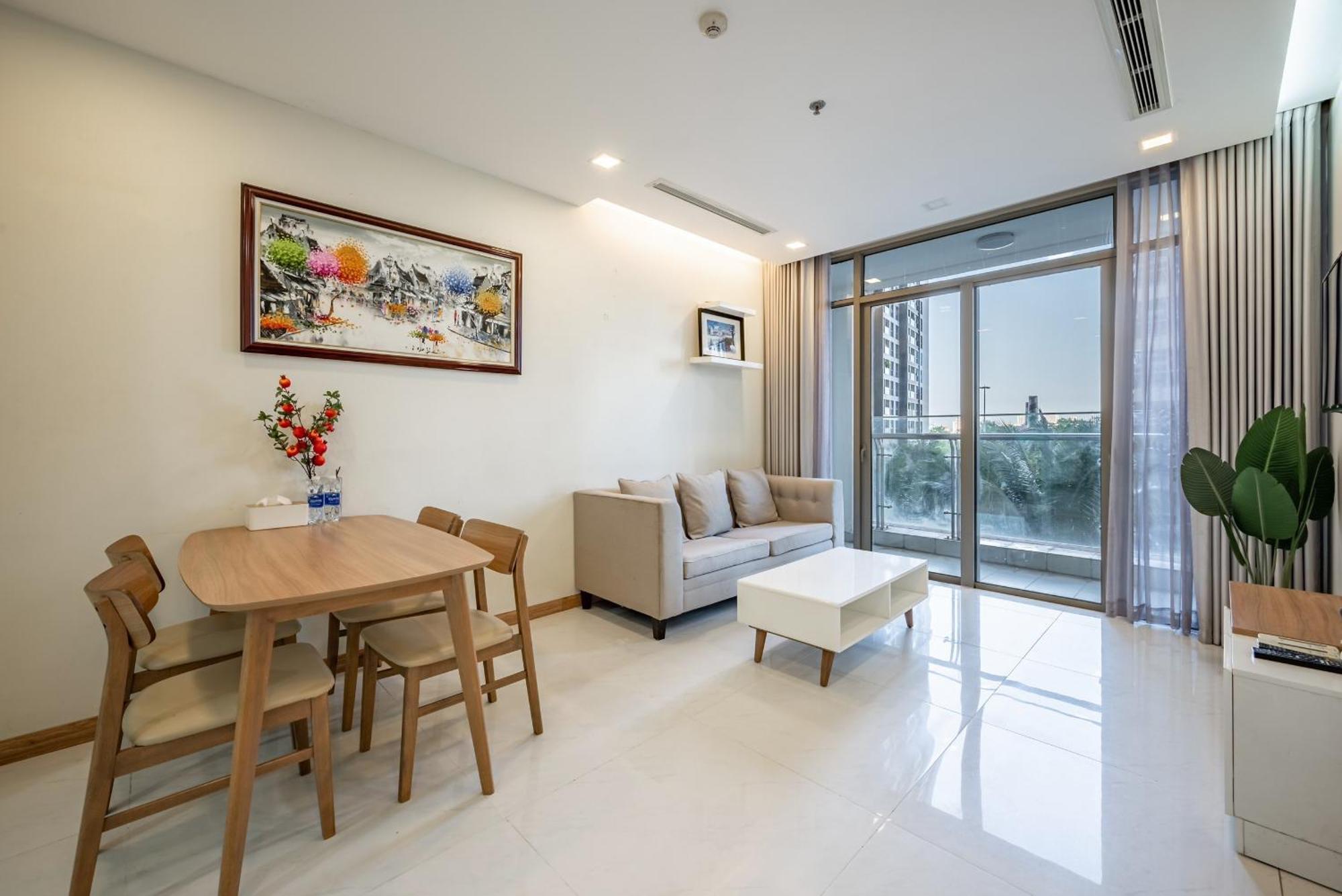 Luxury Apartment At Vinhomes Central Park 胡志明市 外观 照片