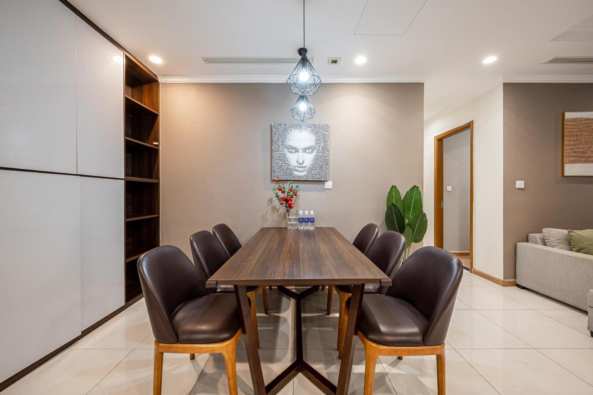 Luxury Apartment At Vinhomes Central Park 胡志明市 外观 照片