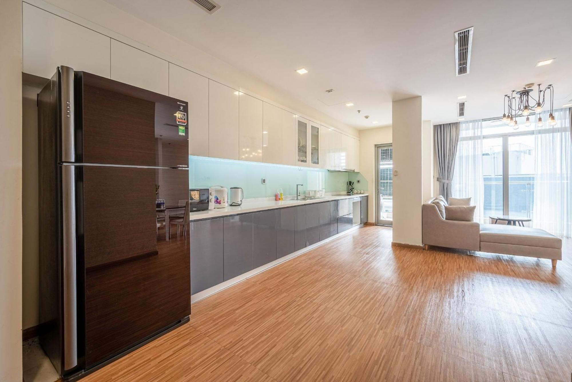 Luxury Apartment At Vinhomes Central Park 胡志明市 外观 照片