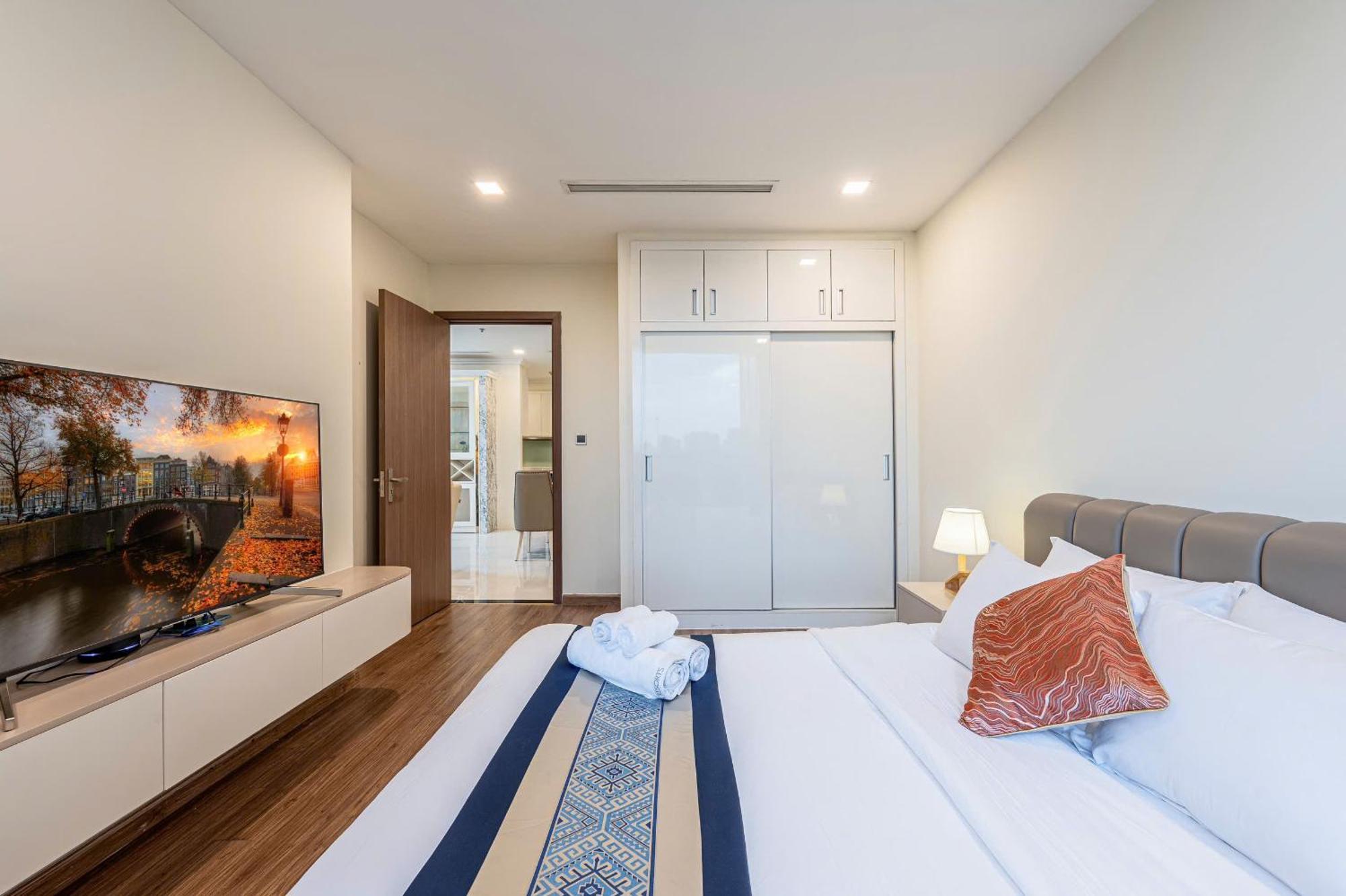 Luxury Apartment At Vinhomes Central Park 胡志明市 外观 照片
