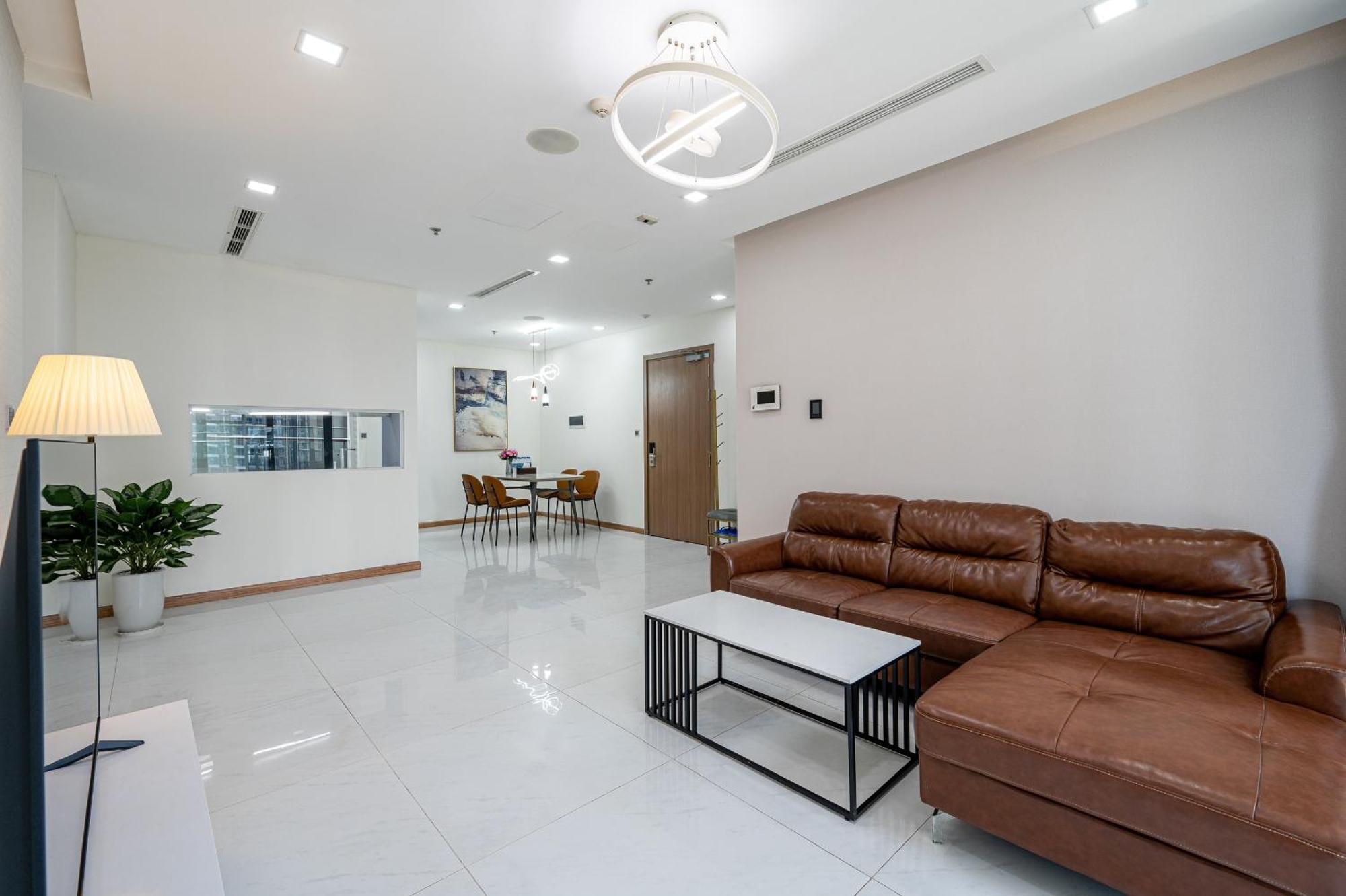 Luxury Apartment At Vinhomes Central Park 胡志明市 外观 照片