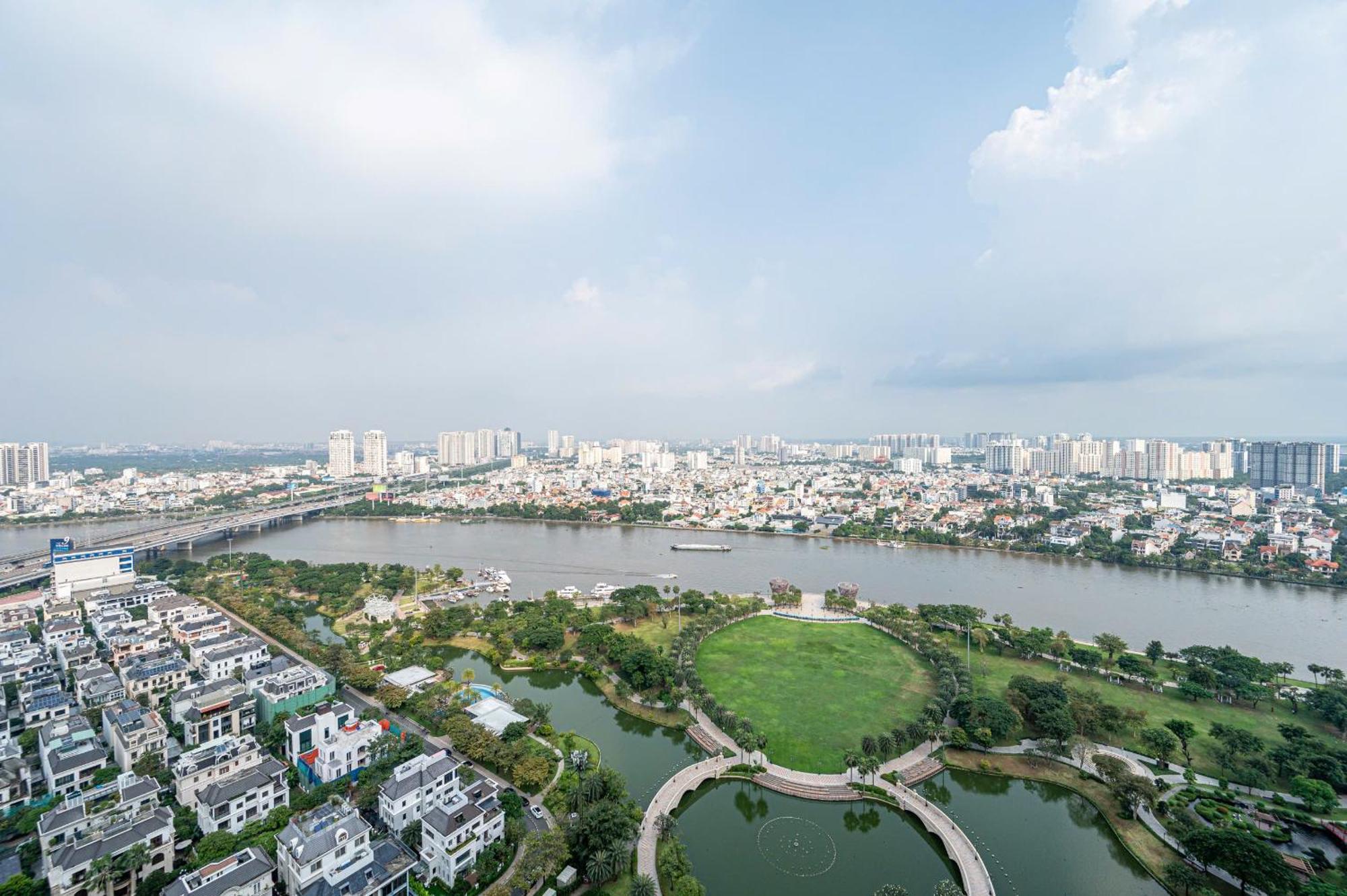Luxury Apartment At Vinhomes Central Park 胡志明市 外观 照片
